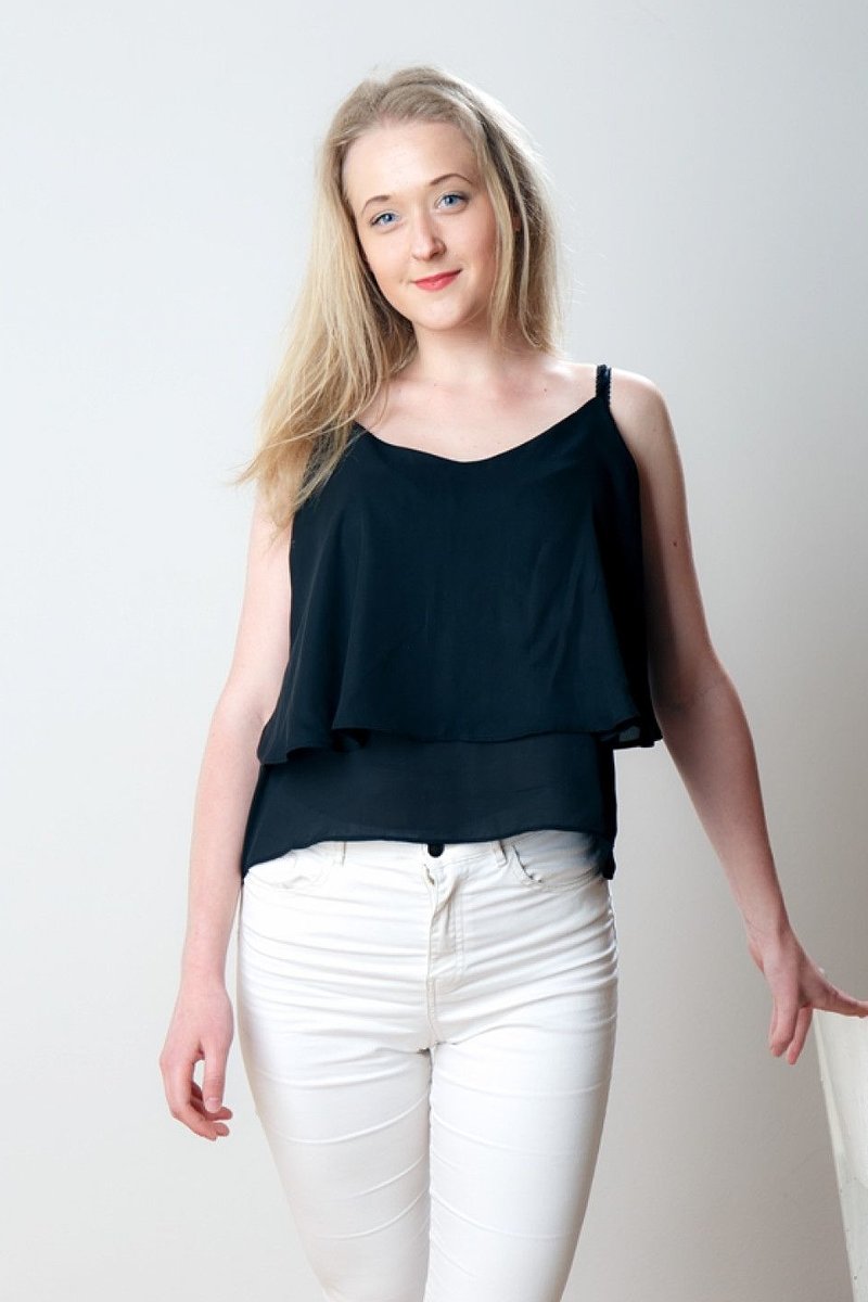 Александра, 21 год, 2 размер груди